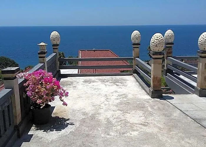 Barong Cafe And Restaurant 3*